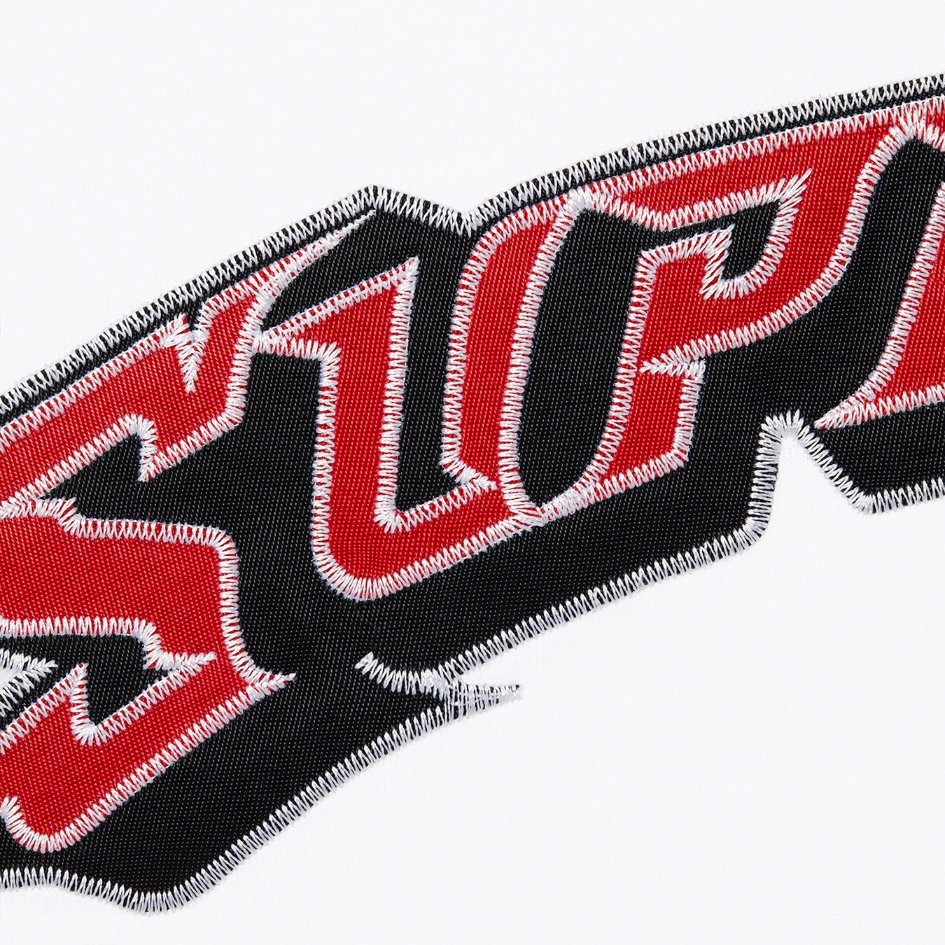 Appliqué Arc S/S Top view 13
